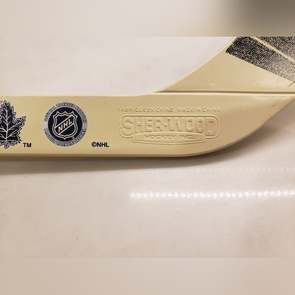 3 Toronto Maple Leafs Mini Hockey Sticks - Picture 11 of 11